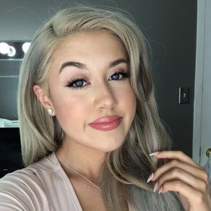 Meet your Posher, Rhyleigh